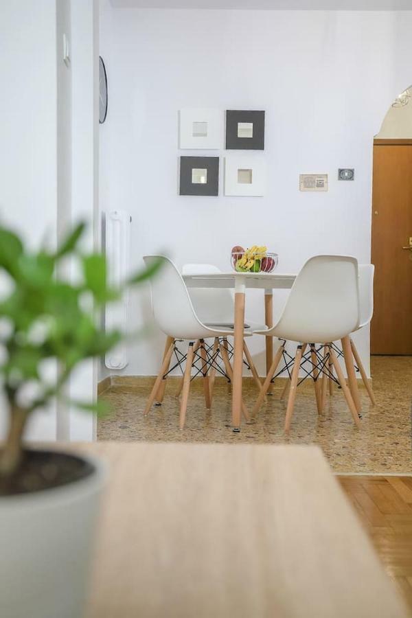Charming Apartment Near Panathenaic Stadium Athens Exterior photo