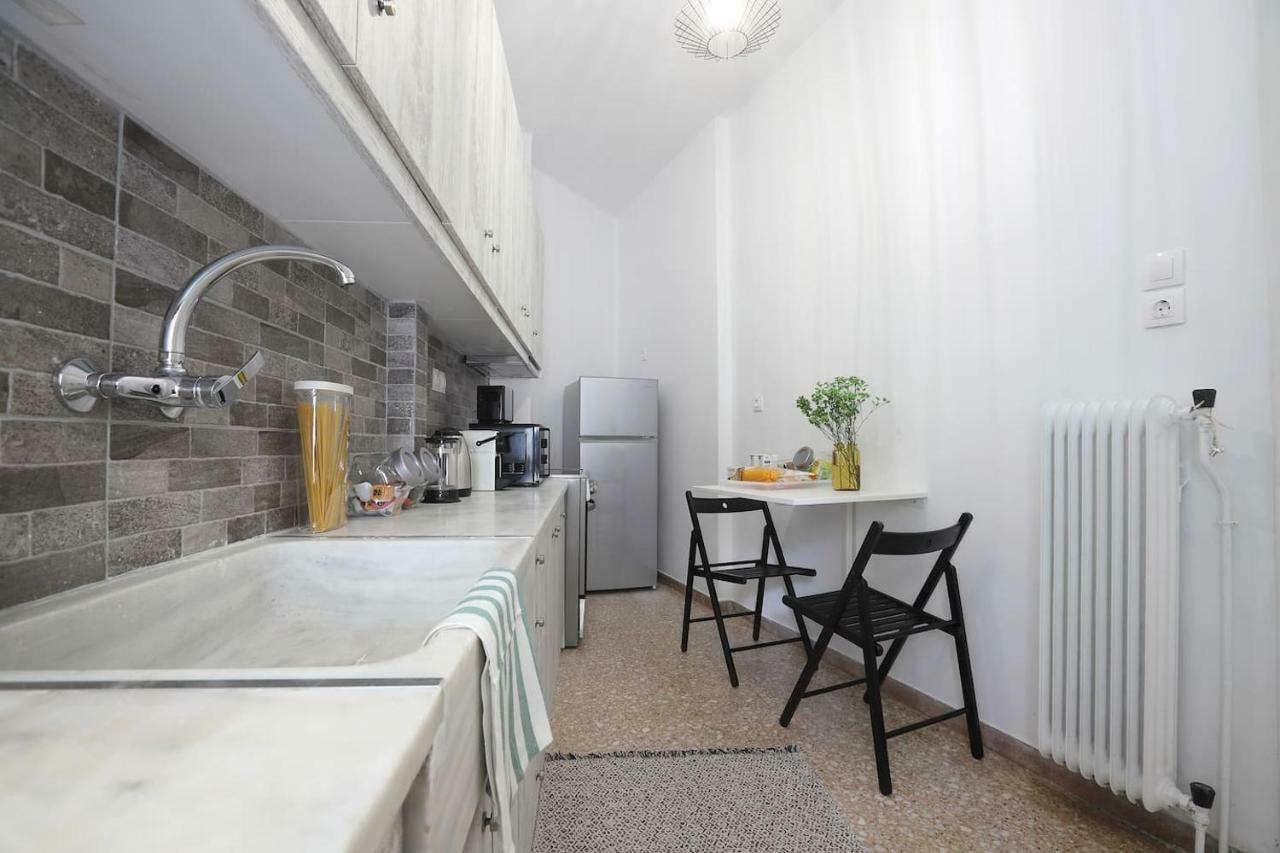 Charming Apartment Near Panathenaic Stadium Athens Exterior photo