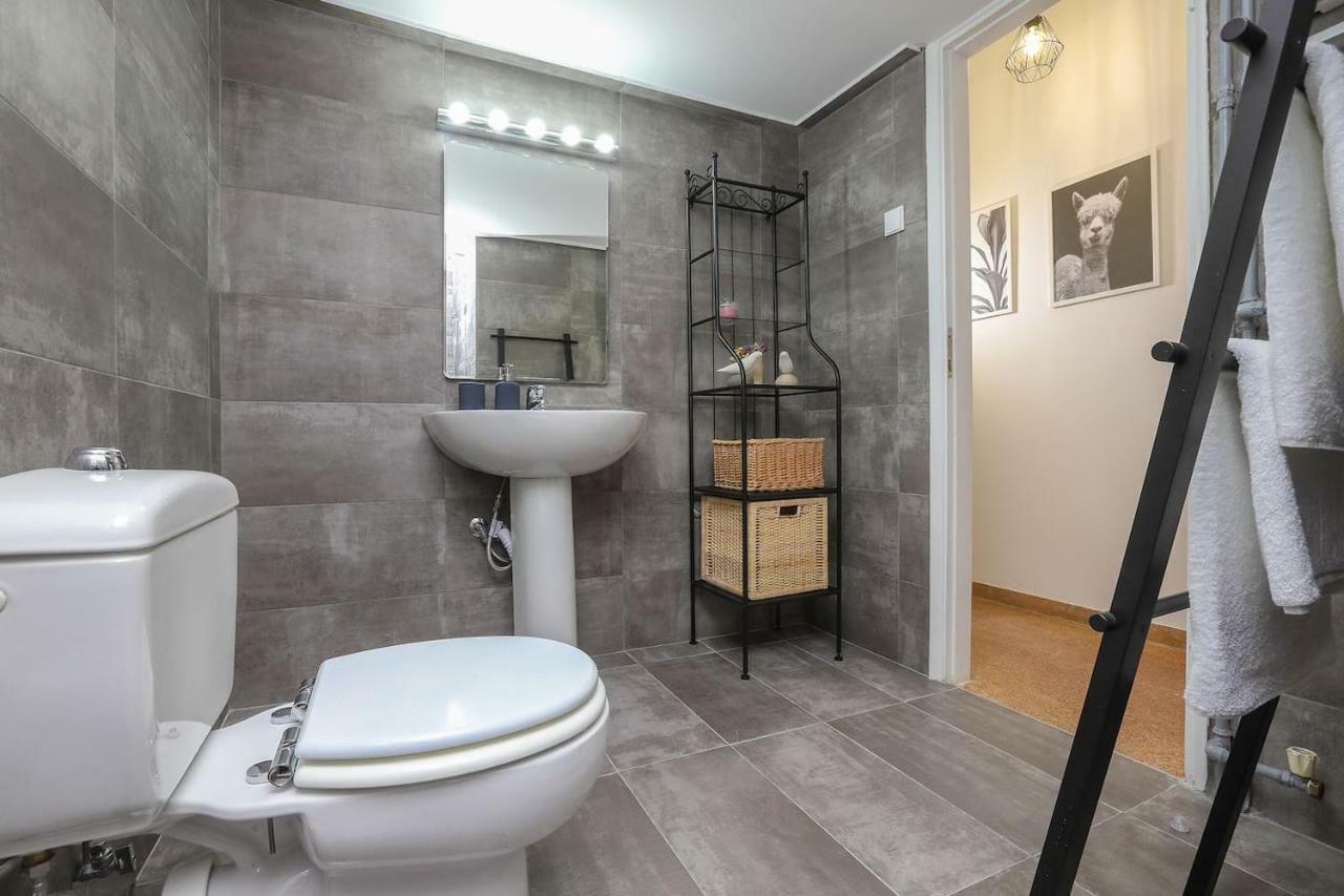 Charming Apartment Near Panathenaic Stadium Athens Exterior photo